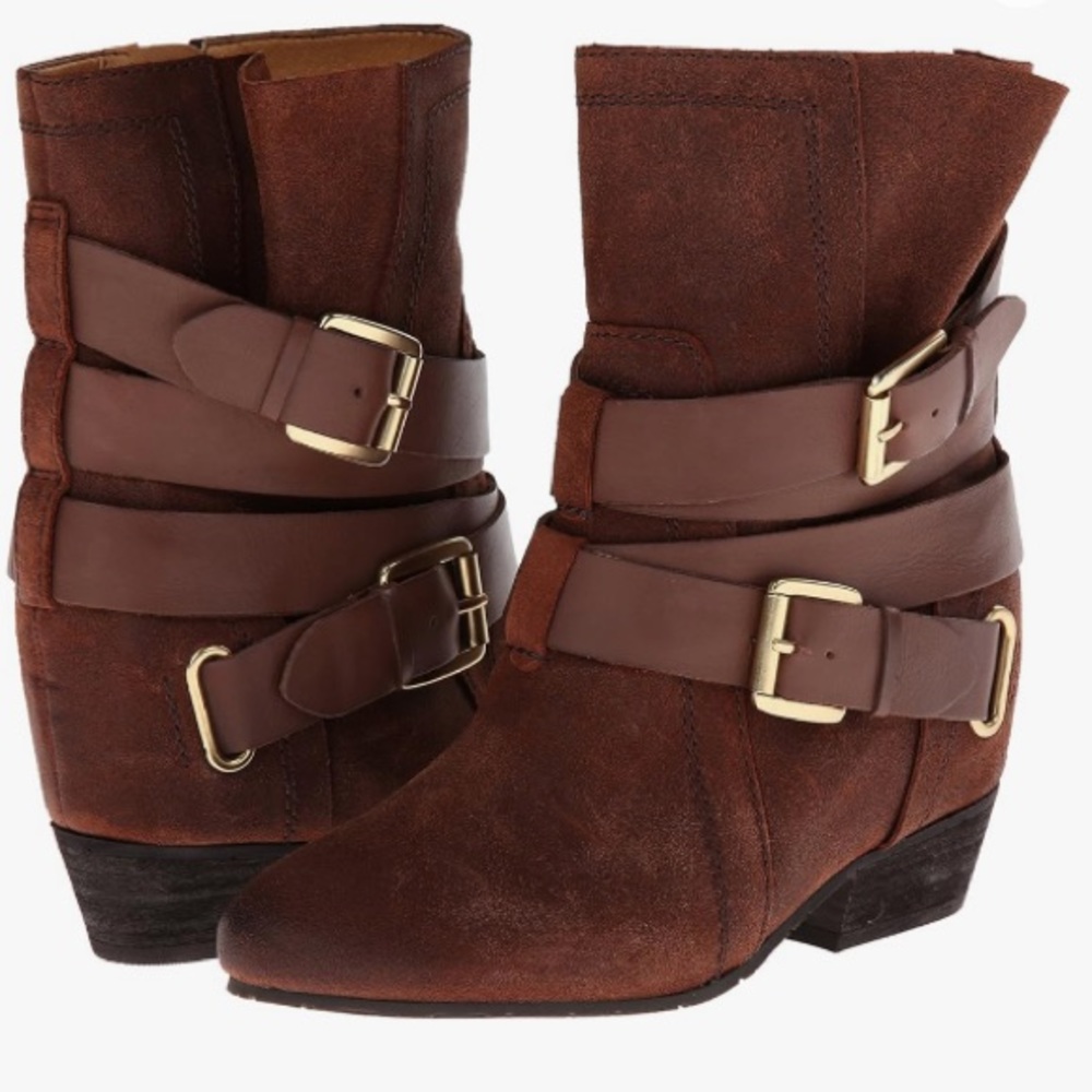 NAYA Fisher Burnished Moto Brown Suede
Ankle Boots